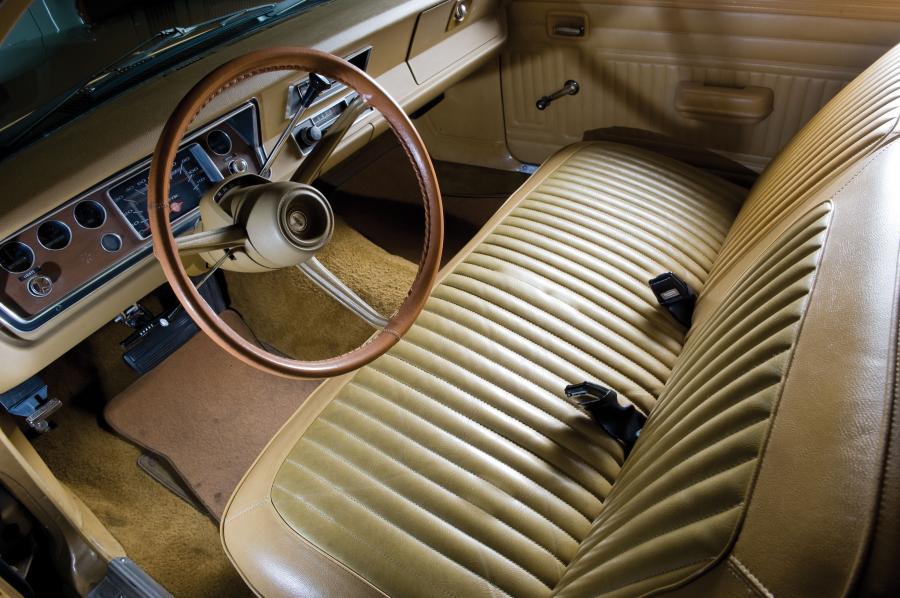  Plymouth Gold Duster 1973 года  (фото 3 из 6)